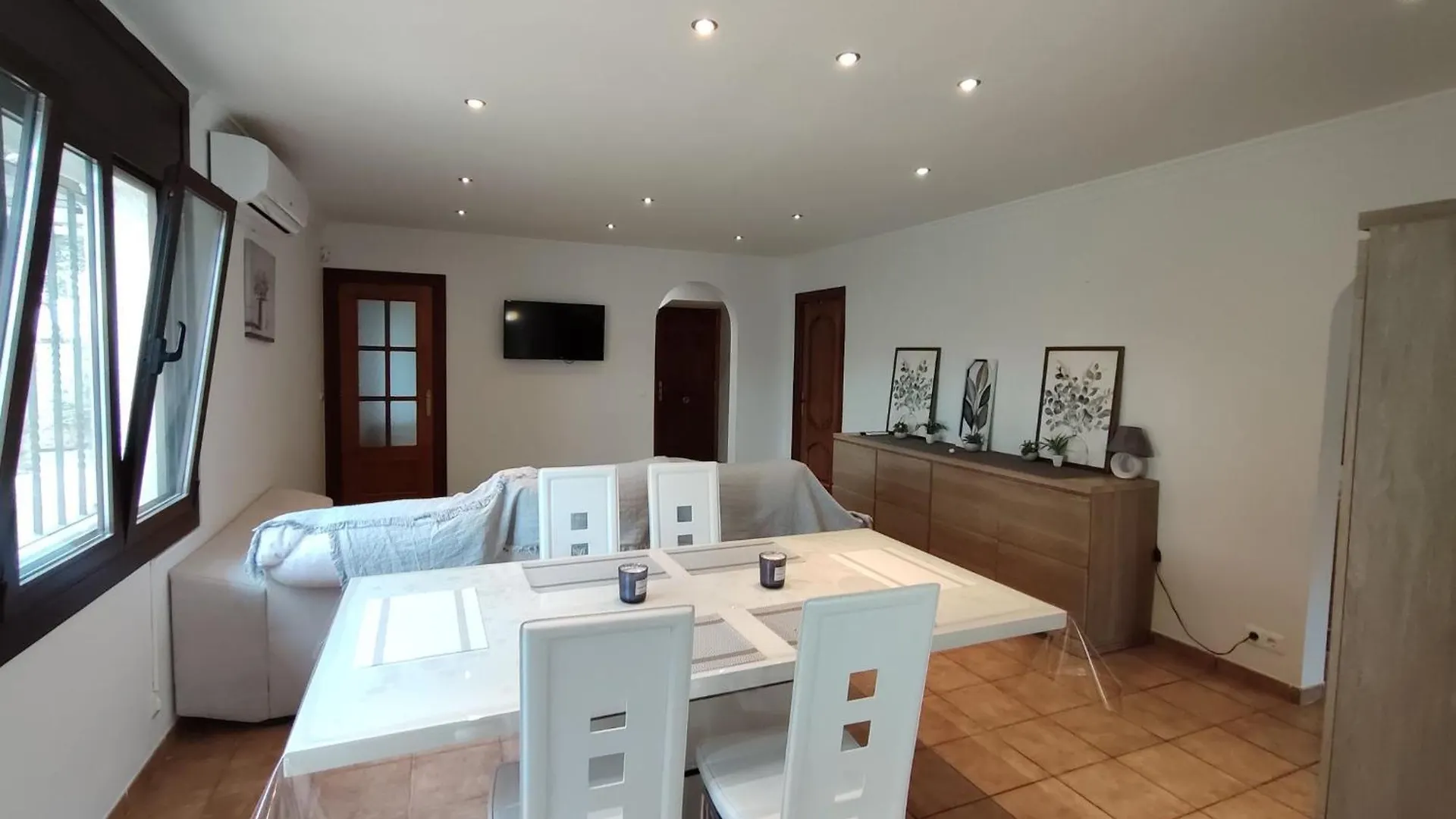 Villa Oasis Calafat 0*,  Espagne